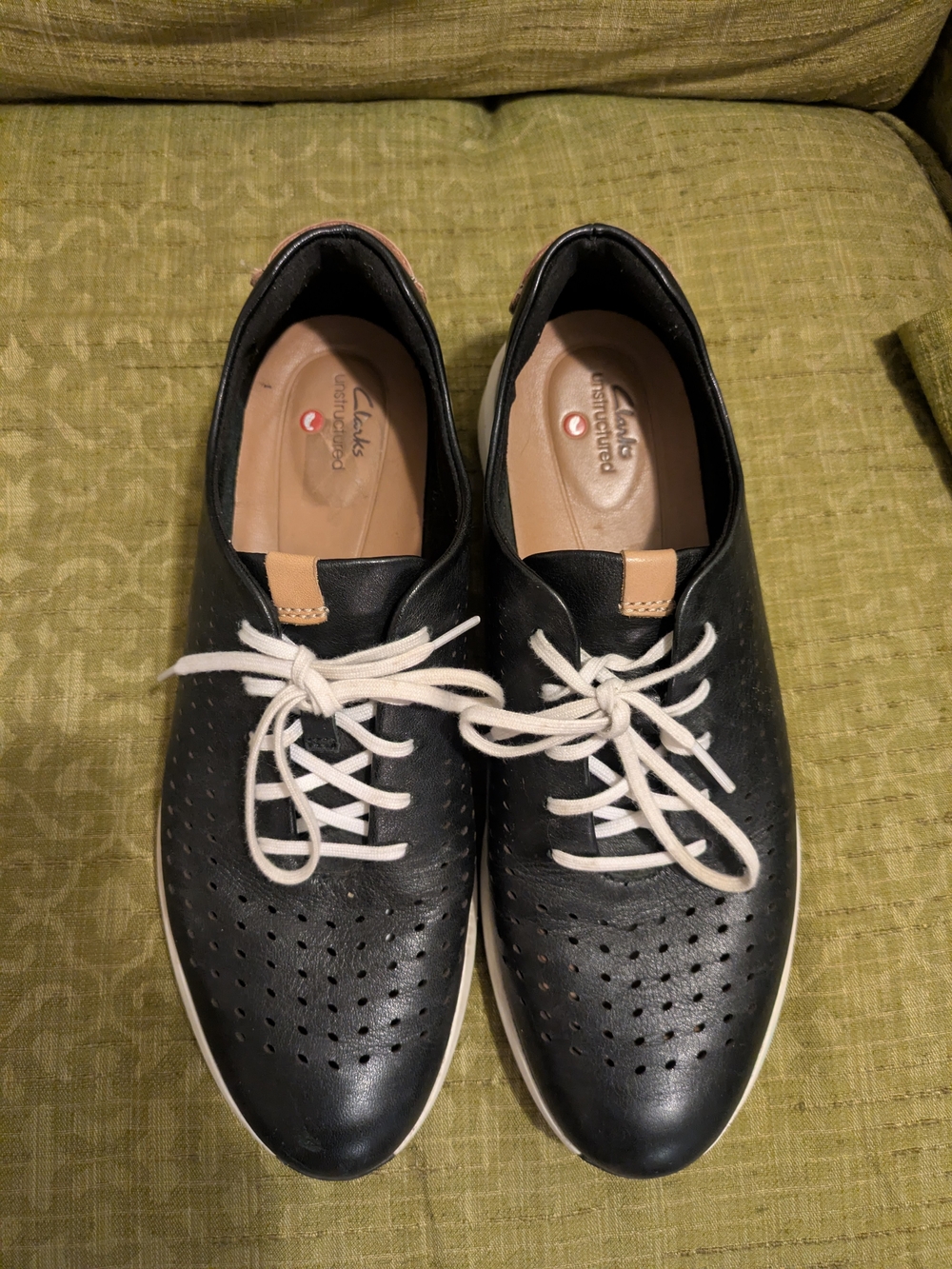 Clarks Un Rio Tie Black Leather Womens Sport Sneaker Size 9.5